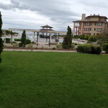 Luxury Family Kaliakria Apartmán *