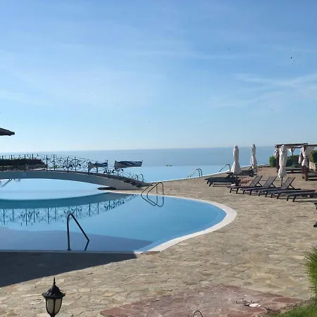 Luxury Family Kaliakria توبولا