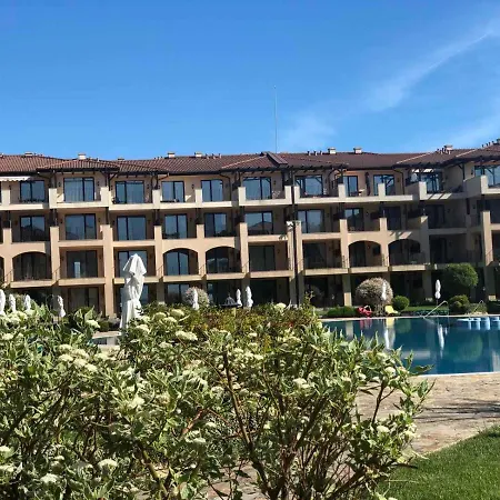 Luxury Family Kaliakria شقة توبولا